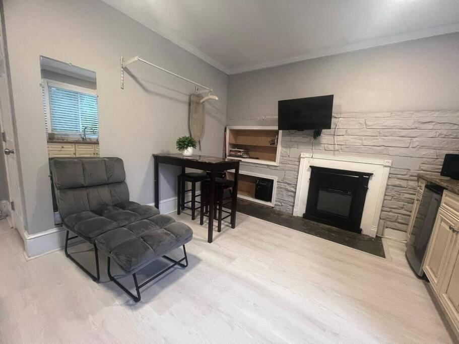 Chic Atl Studio - 5 Mins Walk Emory Cdc Atlanta Exterior foto